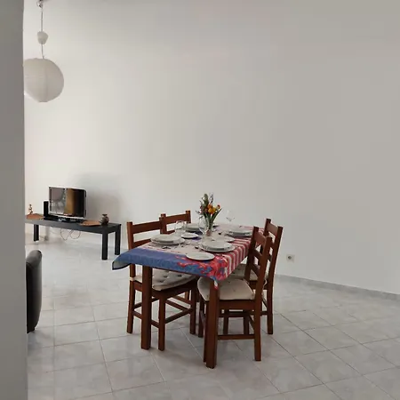 Casa Flor - T2 No Centro Da -